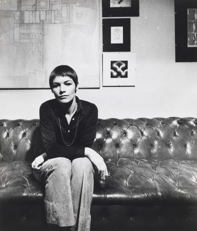Bill Brandt, Glenda Jackson 1971 Tate. Dar Eric i Louise Franck London Collection 2013