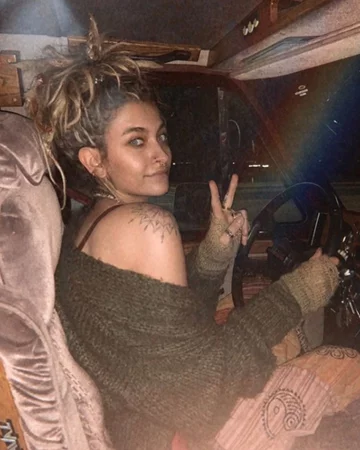 Paris Jackson 