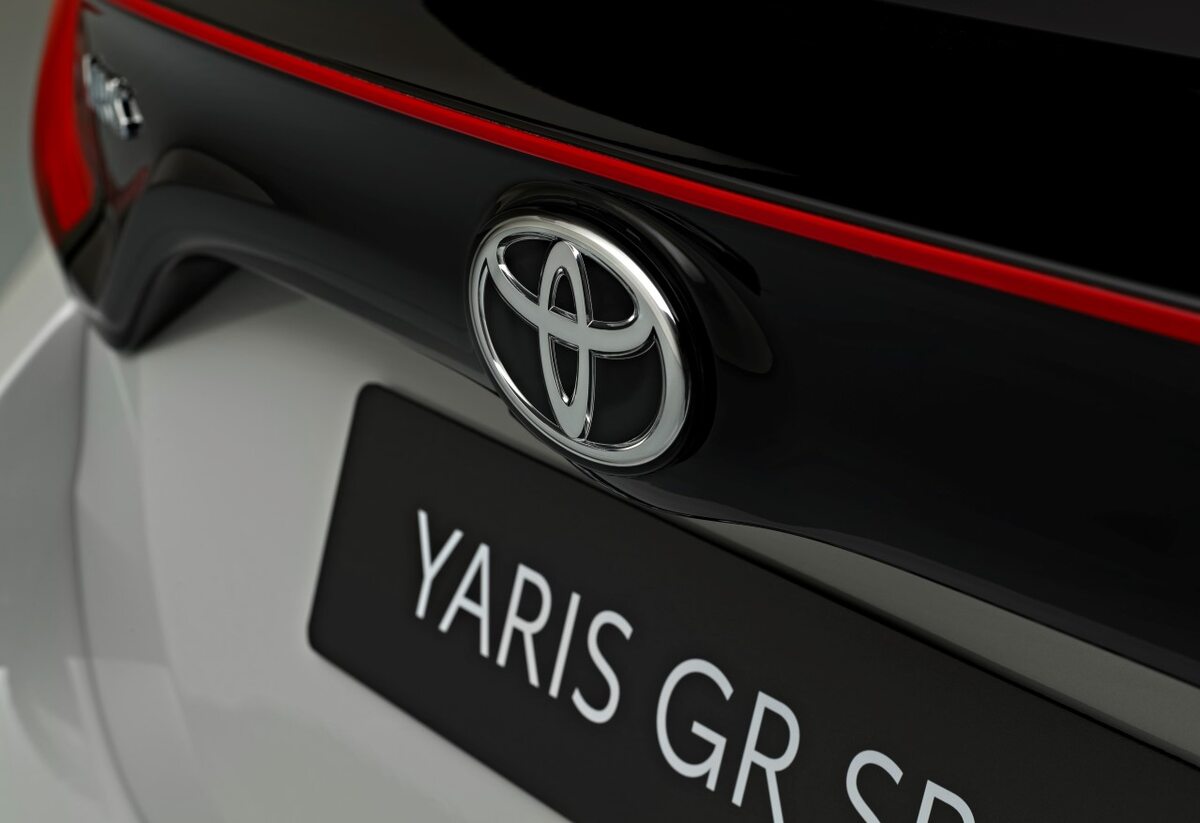 Toyota Yaris GR Sport 