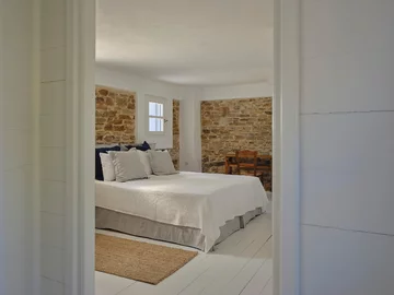 Dawna tłocznia wina nad samym morzem na Antiparos, projekt ARP 