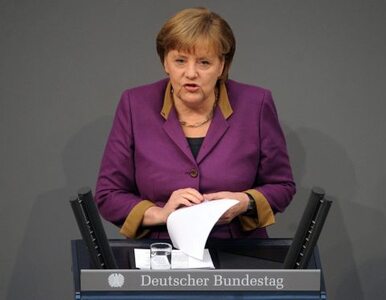 Miniatura: Merkel apeluje o pomoc dla Grecji. "Jej...