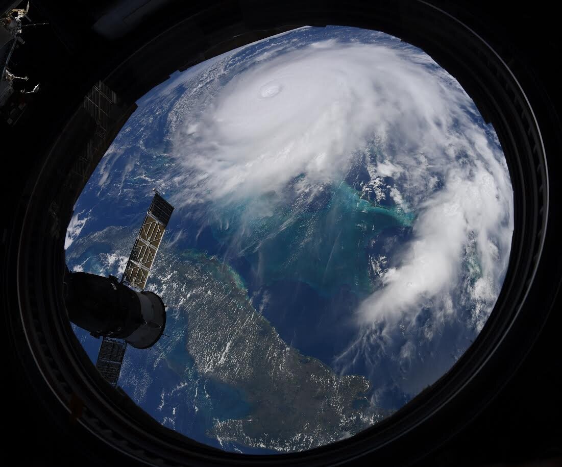 Dorian na zdjęciu NASA, jeszcze jako huragan kategorii 4 