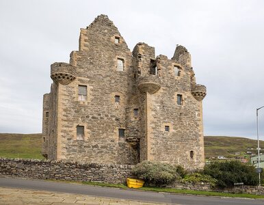 Zamek w Szkocji na sprzedaż. Kosztuje znacznie mniej niż dom