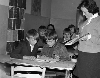Miniatura: Co pamiętasz z czasów PRL-u? Sprawdź się!