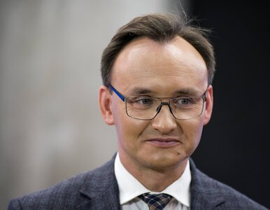 Miniatura: „Pigułki na zmianę płci”. Sąd zakończył...