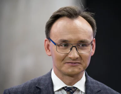 Miniatura: „Pigułki na zmianę płci”. Sąd zakończył...
