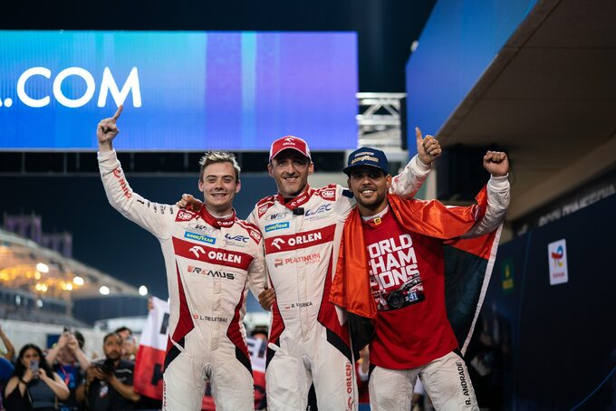 Zespół ORLEN Team WRT w składzie: Robert Kubica, Louis Delétraz oraz Rui Andrade wygrała w  Długodystansowych Mistrzostwach Świata WEC w klasie LMP2