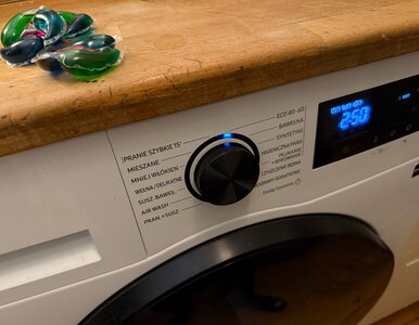 Miniatura: Ta funkcja w pralce obniży rachunki nawet...