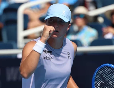 Miniatura: Iga Świątek przeskoczyła Arynę Sabalenkę....