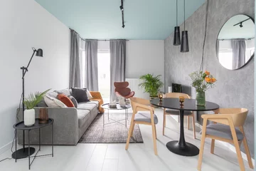 Kuchnia otwarta na salon, proj. Decoroom 