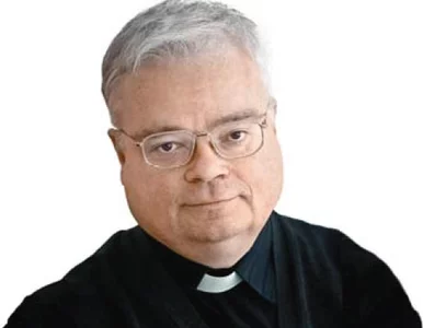 Miniatura: Ks. Artur Stopka dla "Wprost": Asceci...