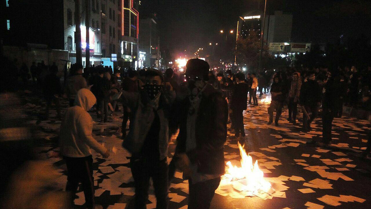 Zdjęcie z protestów w Iranie 