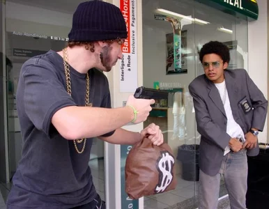 Miniatura: Jeśli złodziej jest mistrzem, klient banku...