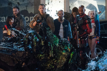 &bdquo;Legion samob&oacute;jc&oacute;w&rdquo; / &bdquo;Suicide Squad&rdquo; (2016)