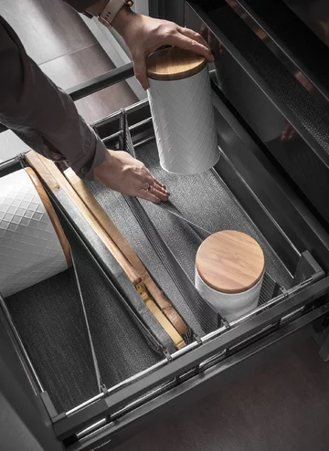 Systemy wyposażenia szuflad i szaf marki PEKA PEKA, kuchnia