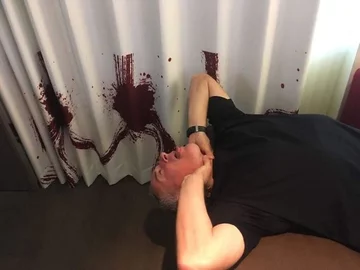 Pięknie przyozdobione hotelowe zasłony. Nowa Zelandia 