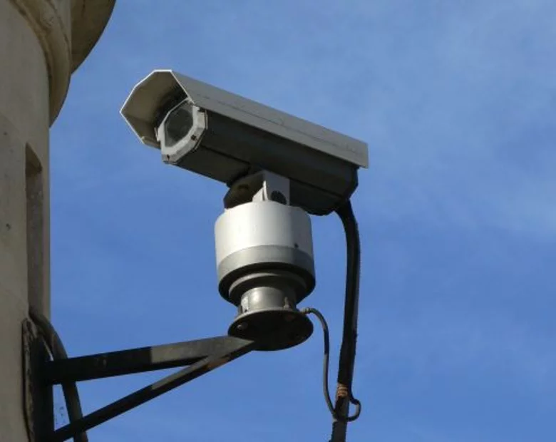 Miniatura: Wypatrzył złodziei z odległości... 8...