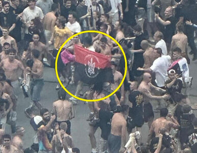 Miniatura: Kontrowersyjna flaga na Narodowym...