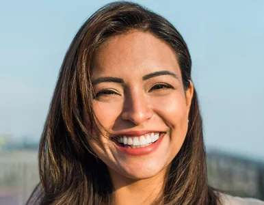 Miniatura: Piękny uśmiech jest najlepszą ozdobą. Jak...