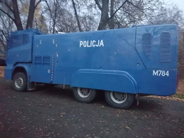 Siły policji w Parku Skaryszewskim (fot.Wprost)