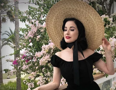 Miniatura: Dita von Teese o oskarżeniach w kierunku...