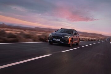 Cupra Leon e-Hybrid