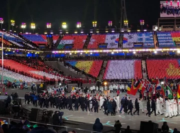 Defilada sportowców na zakończenie igrzysk 