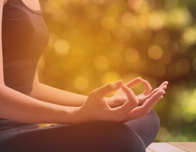 Jak medytować? – popularne techniki, jak zacząć medytować, jak długo to...