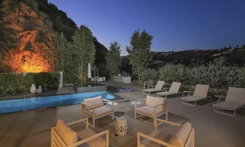 Sprzedany przez Demi Lovato dom na Hollywood Hills 