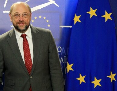 Miniatura: Schulz: Grecja bez euro zawali się w kilka...