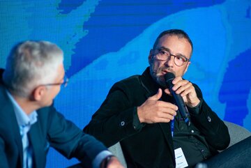 Jak leki trafiają do&nbsp;pacjenta: m&oacute;wi prof. Marcin Czech