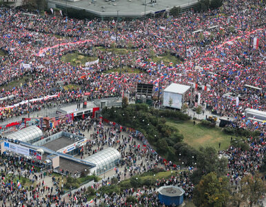 Donald Tusk opublikował nagranie z Marszu Miliona Serc. „Kocham was!”