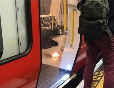 Miniatura: Eksplozja na stacji metra Tower Hill....