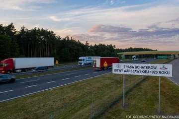 Trasa S8 ma nową nazwę: Trasa Bohaterów Bitwy Warszawskiej 1920 r. 