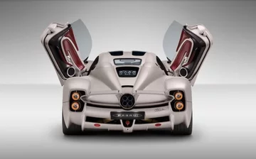 Pagani Utopia 