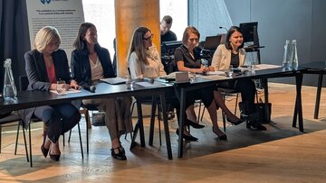 Debata &bdquo;Panel liderek: Jak kobiety zmieniają system opieki zdrowotnej w&nbsp;Polsce&rdquo;
