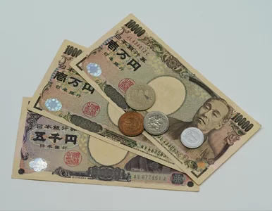 Miniatura: Kolejny kraj uwolni rezerwy ropy. Niemcy...