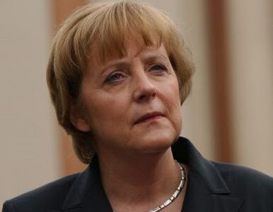 Miniatura: Merkel: Euro w głębokim kryzysie przez Grecję
