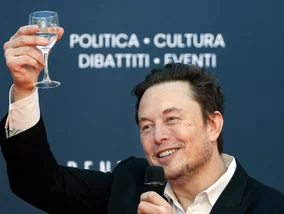 Miniatura: Elon Musk porzuci pracę...