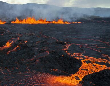 Miniatura: Wybuch wulkanu na Islandii. Wcześniejsza...