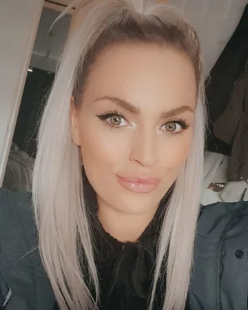 Ainsley Loudon 