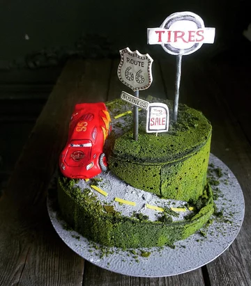 Torty autorstwa Eleny Gnut 