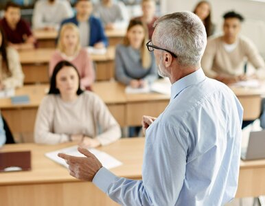 Miniatura: Będą podwyżki dla pracowników naukowych...