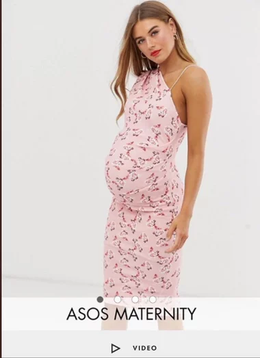 Arabella Chi jako ciężarna modelka w kampanii Asos