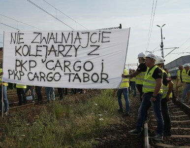 Miniatura: Związkowcy rano zablokowali tory. Bronią...