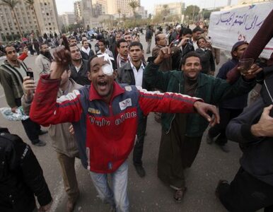 Miniatura: Egipt demonstruje masowo