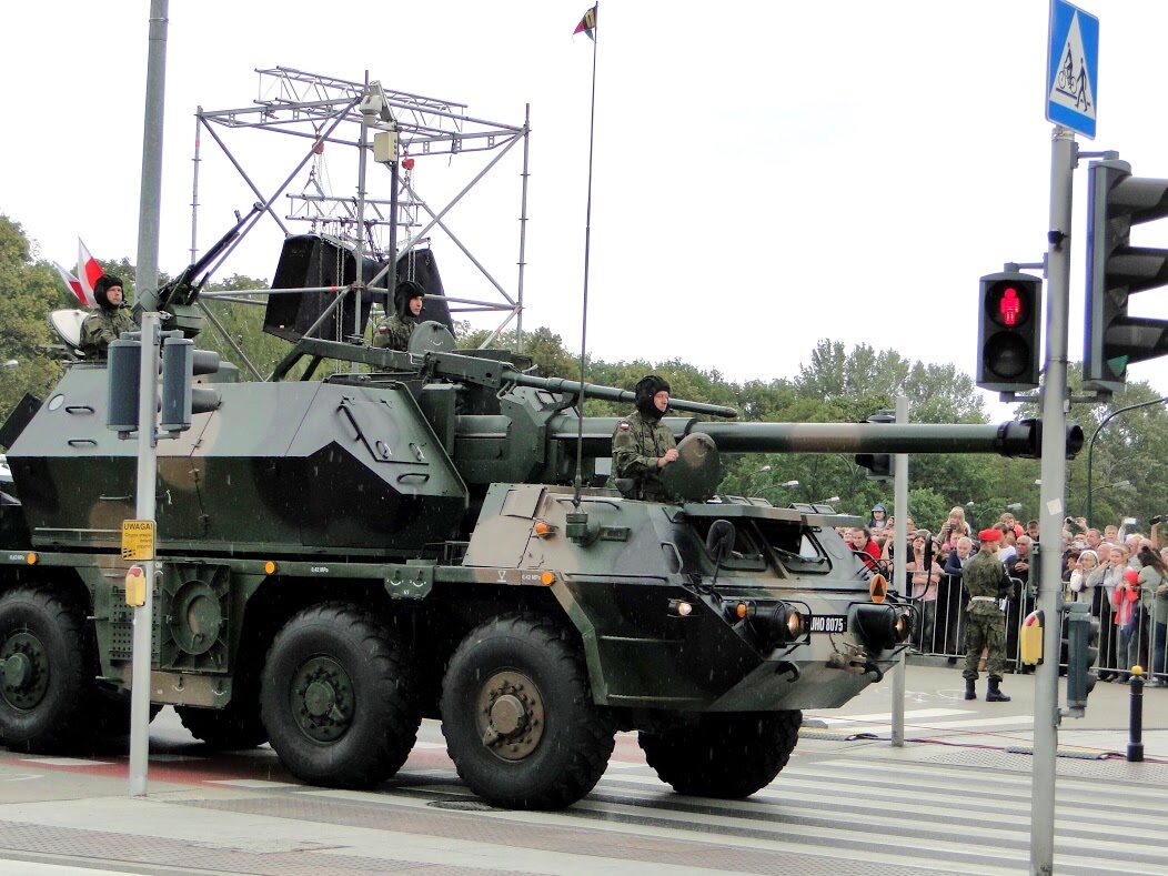 Samobieżna armatohaubica 152 mm „DANA” 