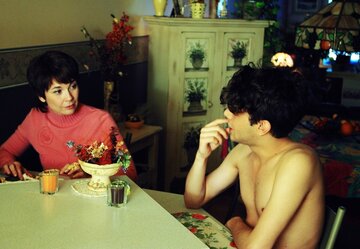 kadr z&nbsp;filmu "Zabiłem moją matkę" (2009)