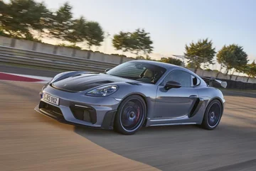 Porsche 718 Cayman GT4 RS 