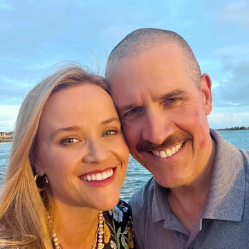 Reese Witherspoon, Jim Toth 